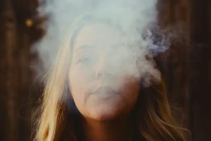 woman smokes